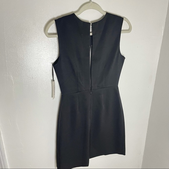 NWT L'AGENCE Trapeze Keyhole Mini Dress in Black - Picture 7 of 7